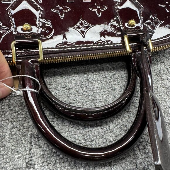 Louis Vuitton Alma PM Burgundy Patent Leather Tote fbcco585-101825 - Picture 7 of 15